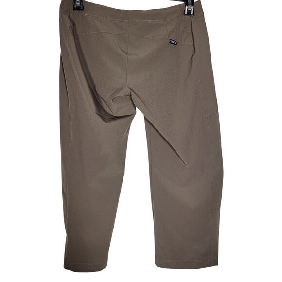 Patagonia Women's All-Out Brown Capris, Light Weight Outdoor Pants Size 8 - Picture 5 of 9